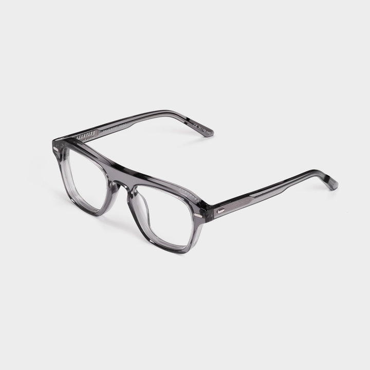 vaanyard-covenant-storm-grey-crystal-gloss-optical-lens-angle